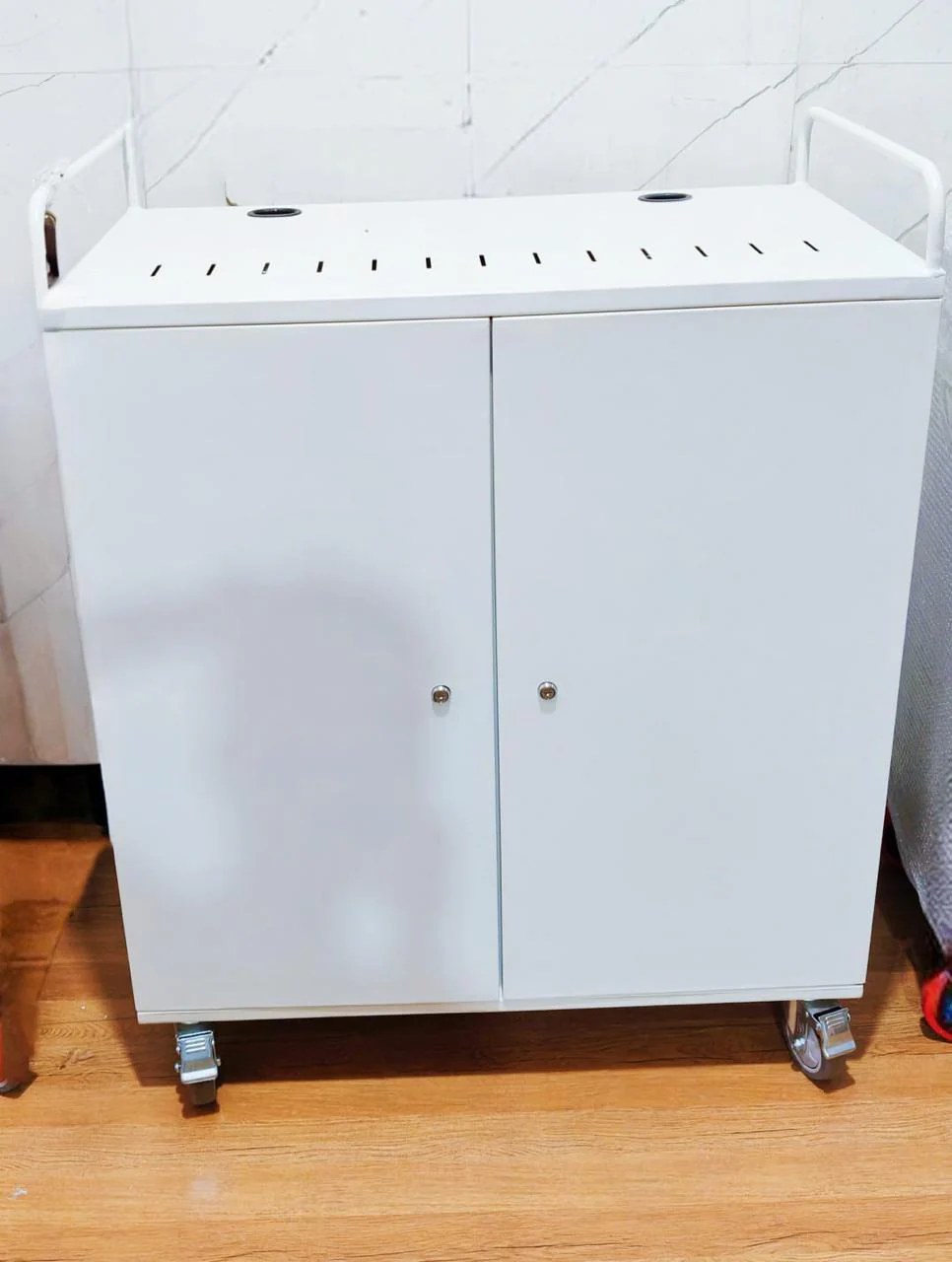 Thumb 3
